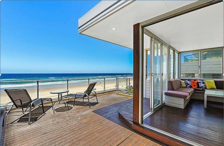 Beachfront Beauty! Gold Coast Esterno foto