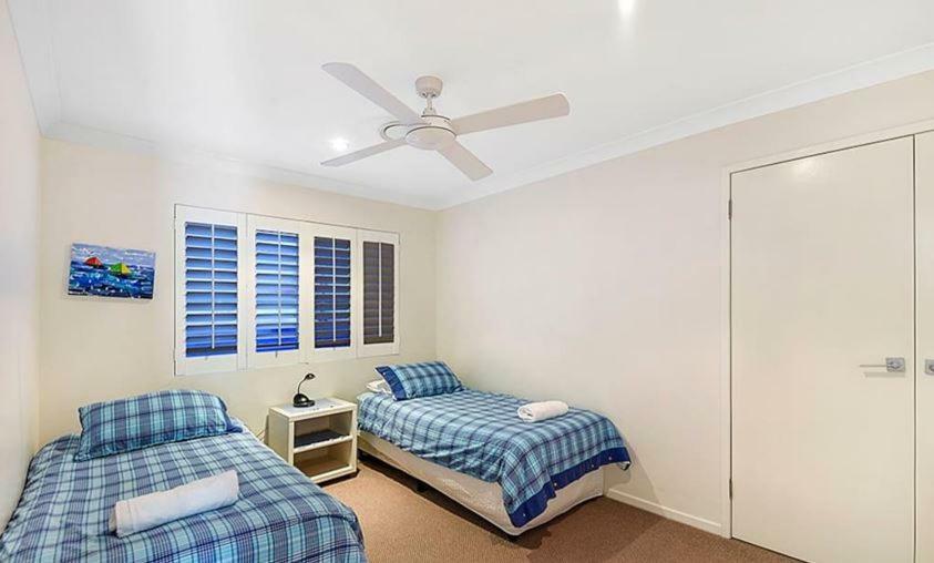 Beachfront Beauty! Gold Coast Esterno foto
