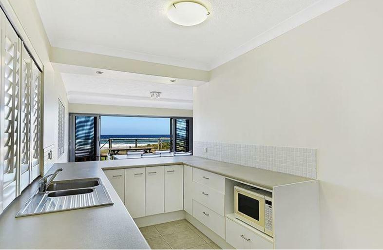 Beachfront Beauty! Gold Coast Esterno foto